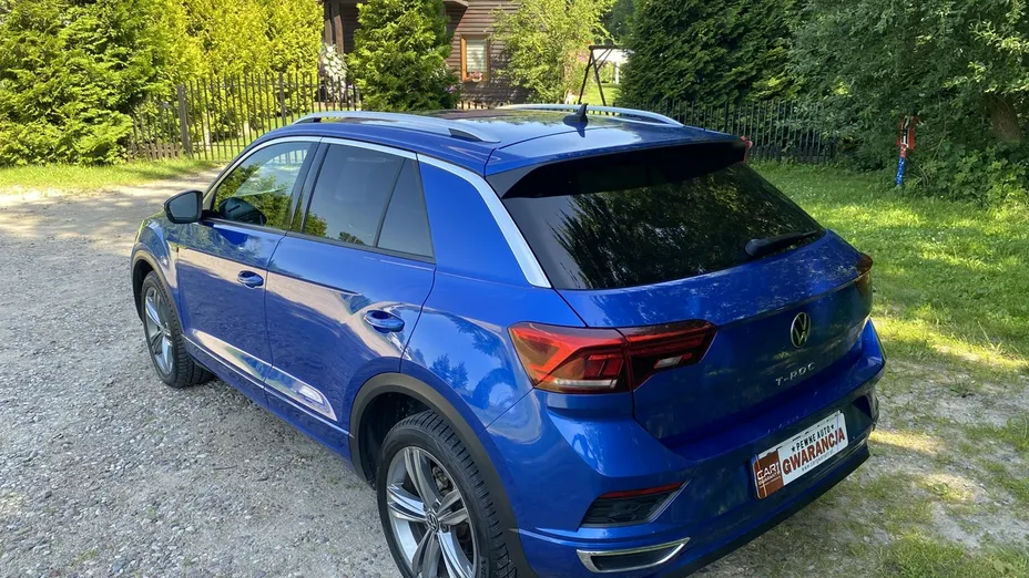VOLKSWAGEN T-ROC -