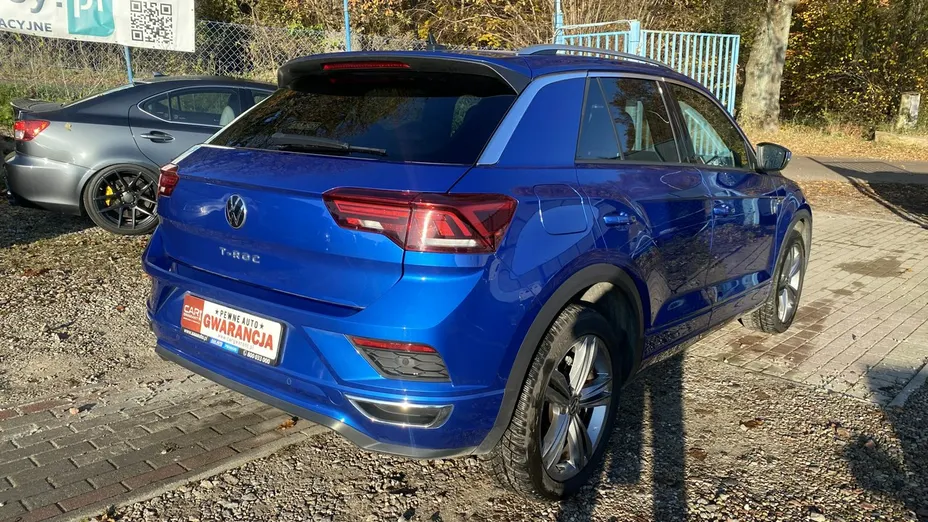 VOLKSWAGEN T-ROC -