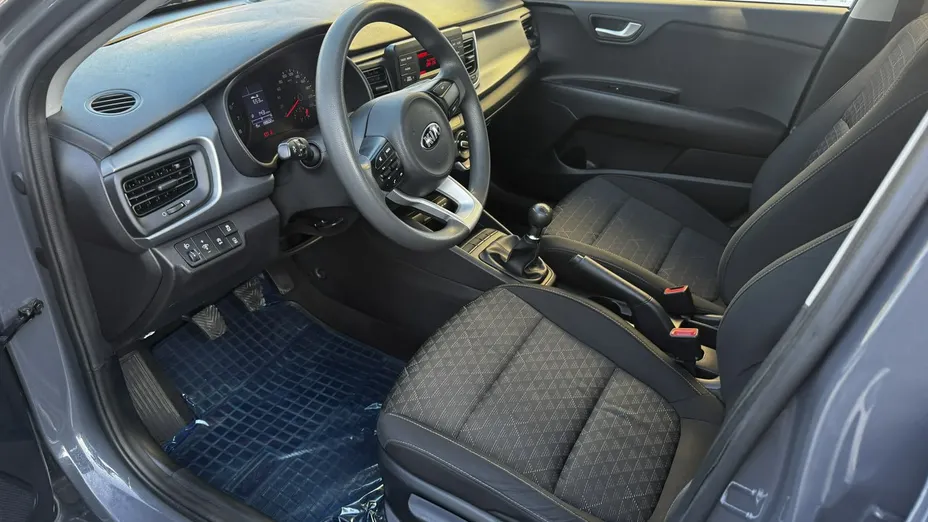 KIA Rio -