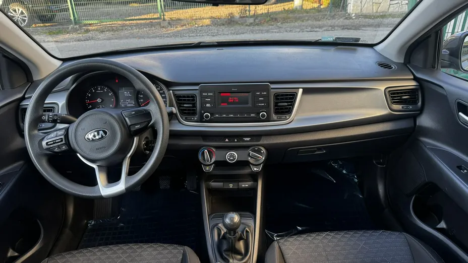 KIA Rio -
