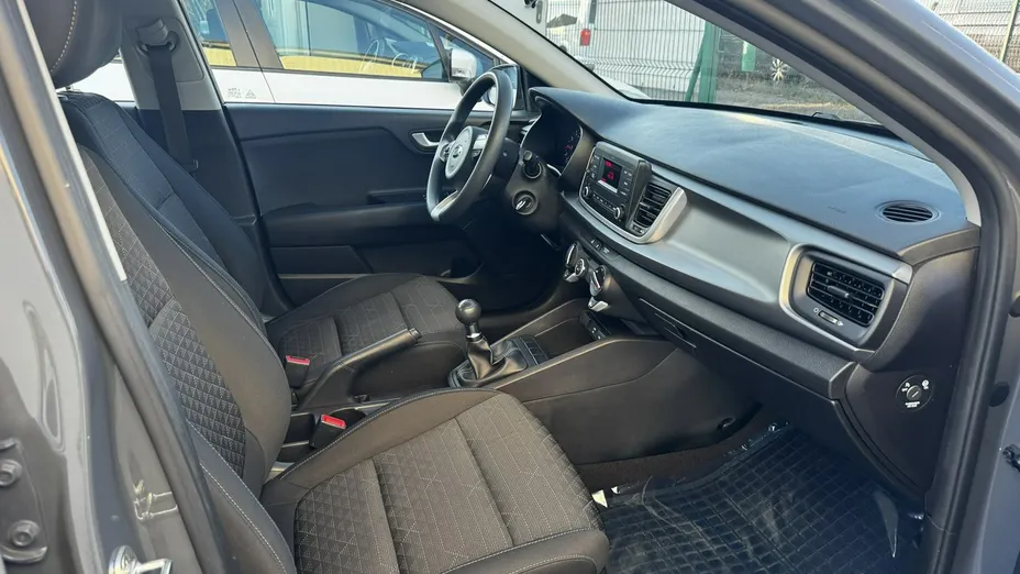 KIA Rio -