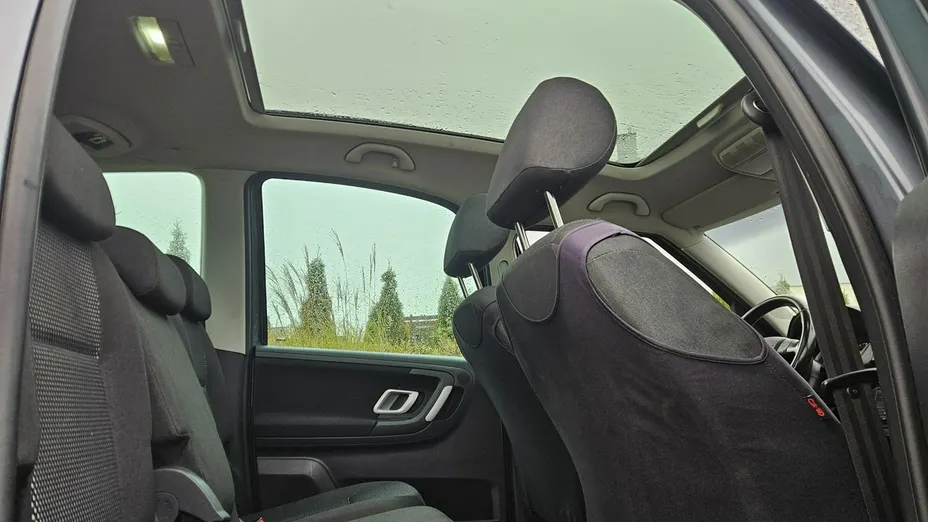 SKODA Roomster -