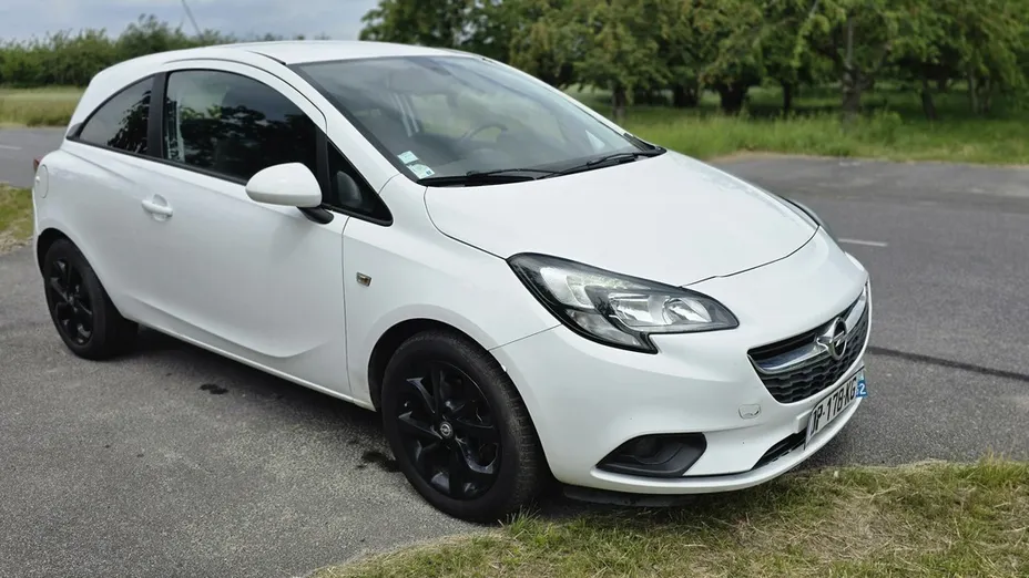 OPEL Corsa -