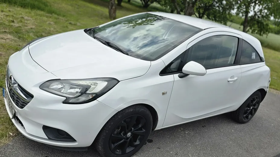 OPEL Corsa -