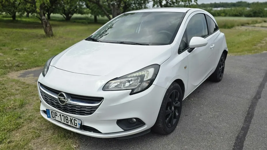 OPEL Corsa -