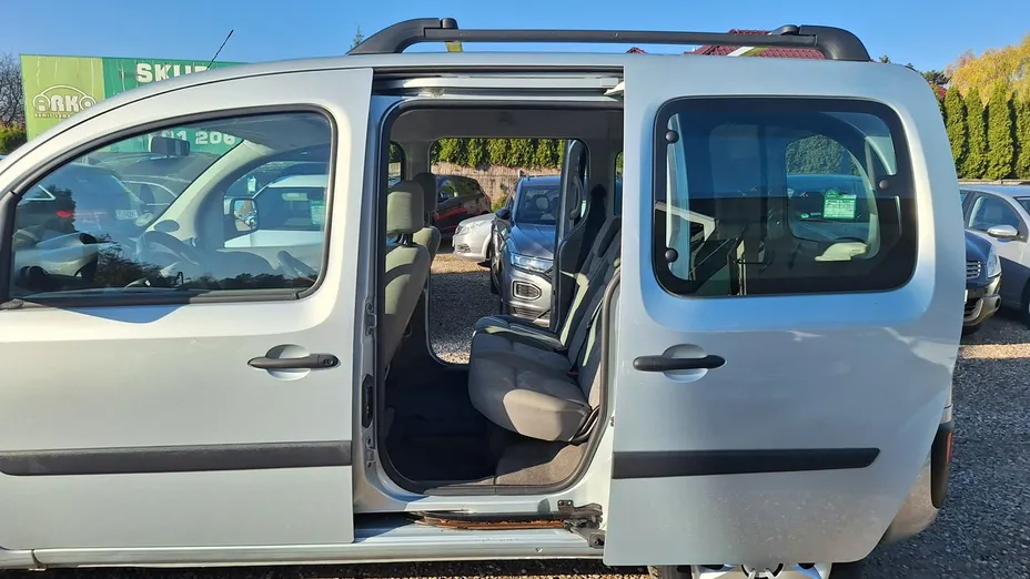 RENAULT Kangoo -