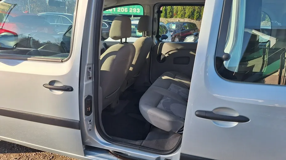 RENAULT Kangoo -