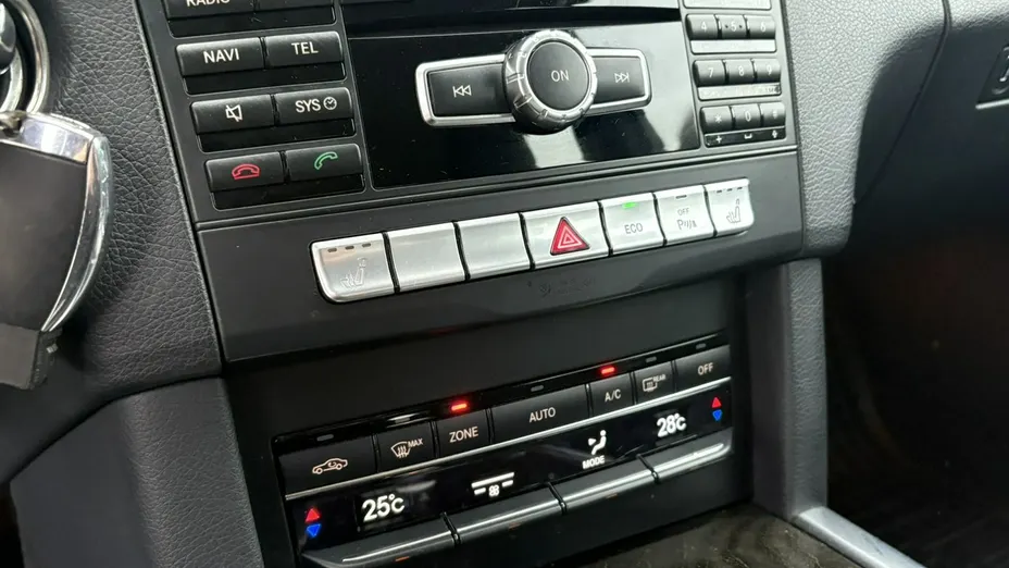 MERCEDES-BENZ E Klasa -