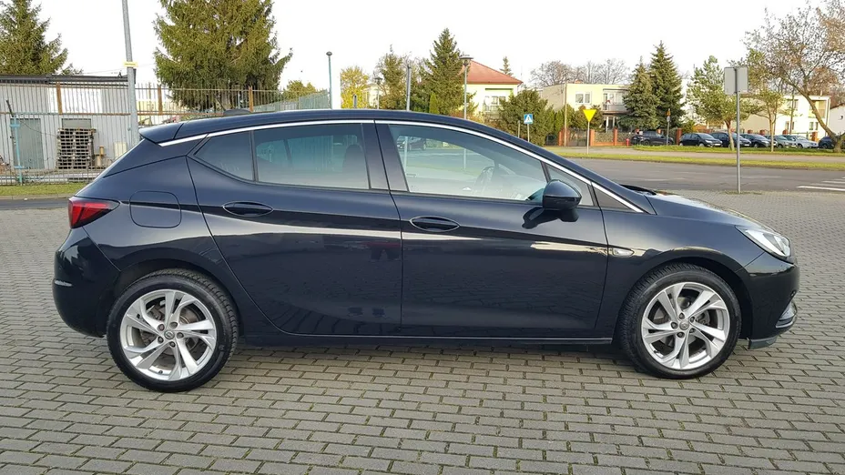 OPEL Astra -