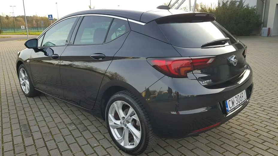 OPEL Astra -