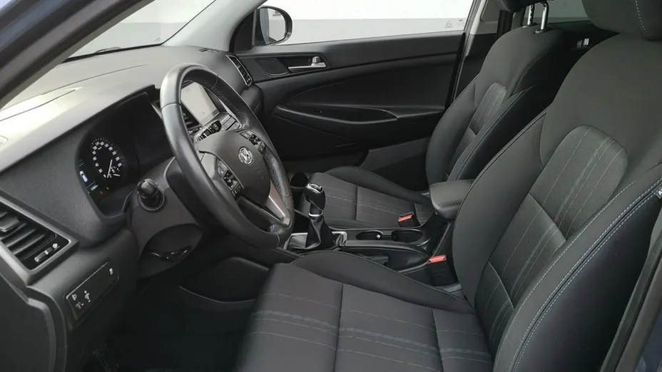 HYUNDAI Tucson -