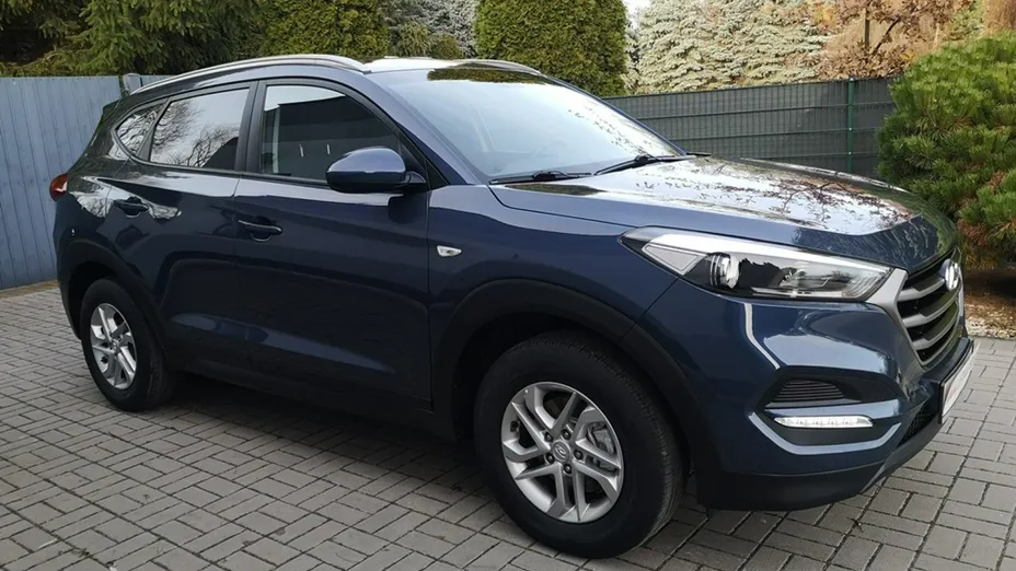 HYUNDAI Tucson -