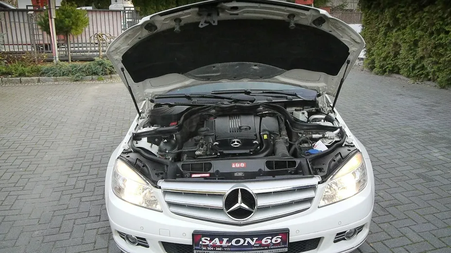 MERCEDES-BENZ C Klasa -
