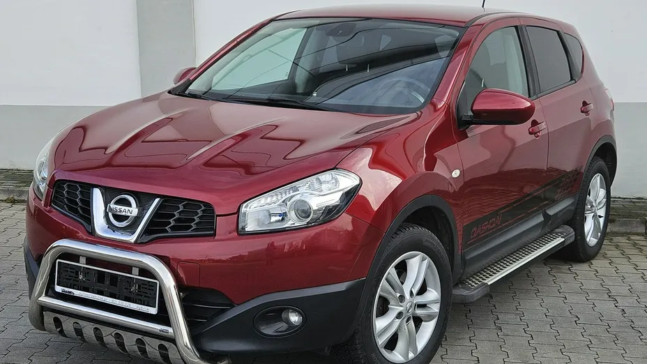 NISSAN Qashqai -