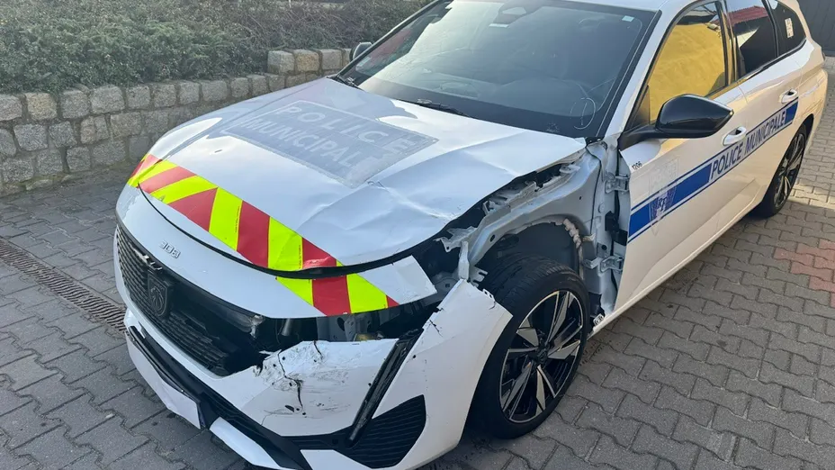 PEUGEOT 308 -