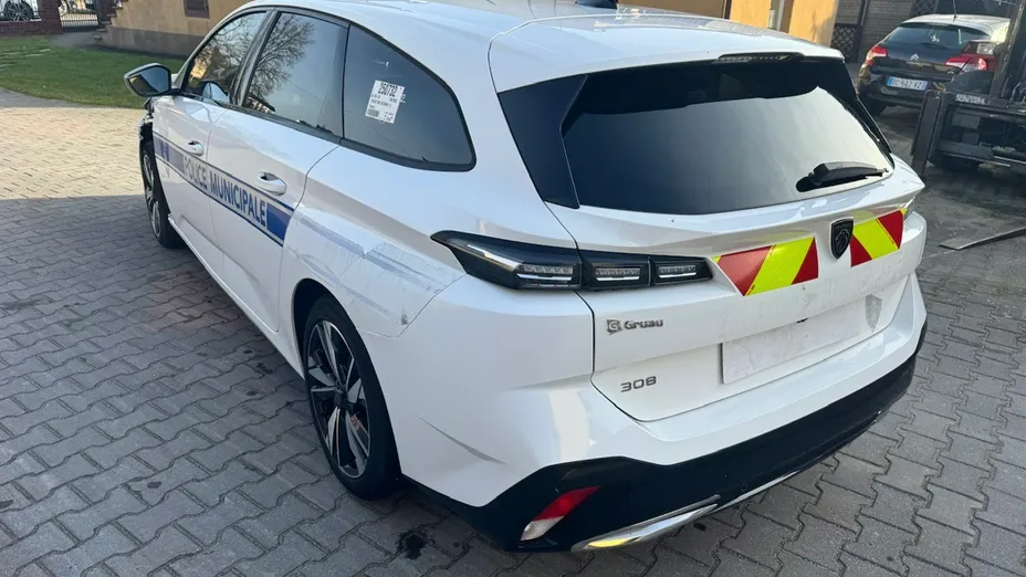 PEUGEOT 308 -