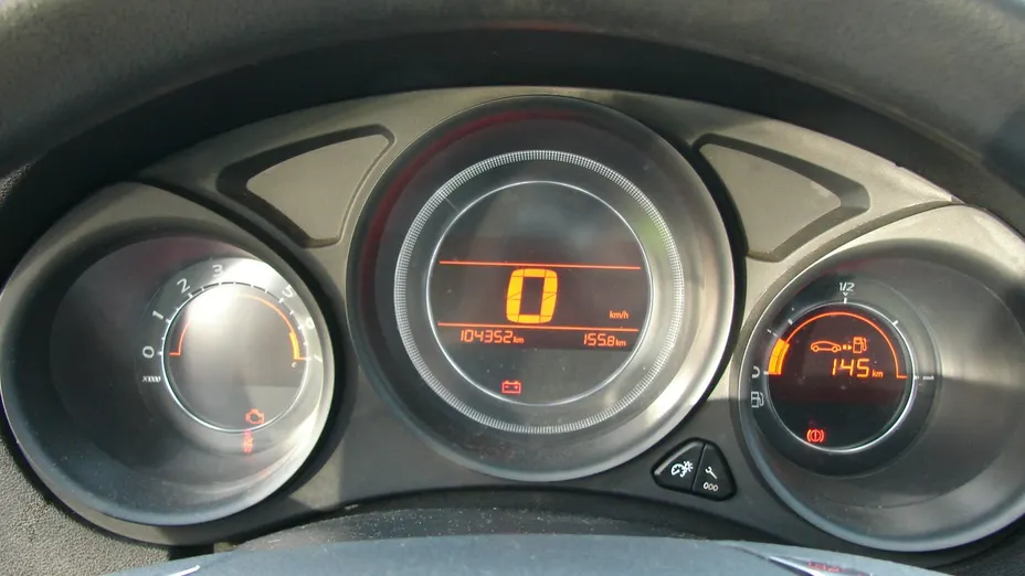 CITROEN C4 -