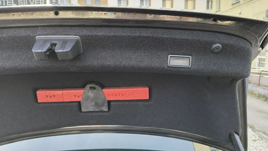 VOLKSWAGEN Passat -