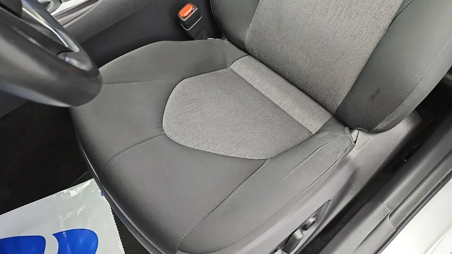 TOYOTA Camry -