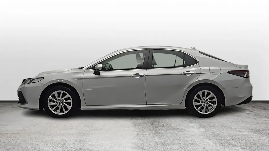 TOYOTA Camry -