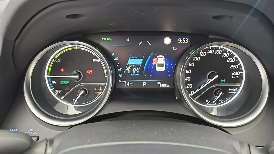 TOYOTA Camry -