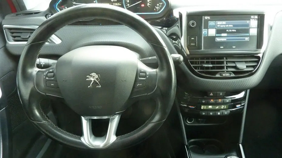 PEUGEOT 2008 -