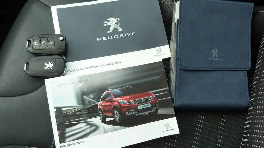 PEUGEOT 2008 -