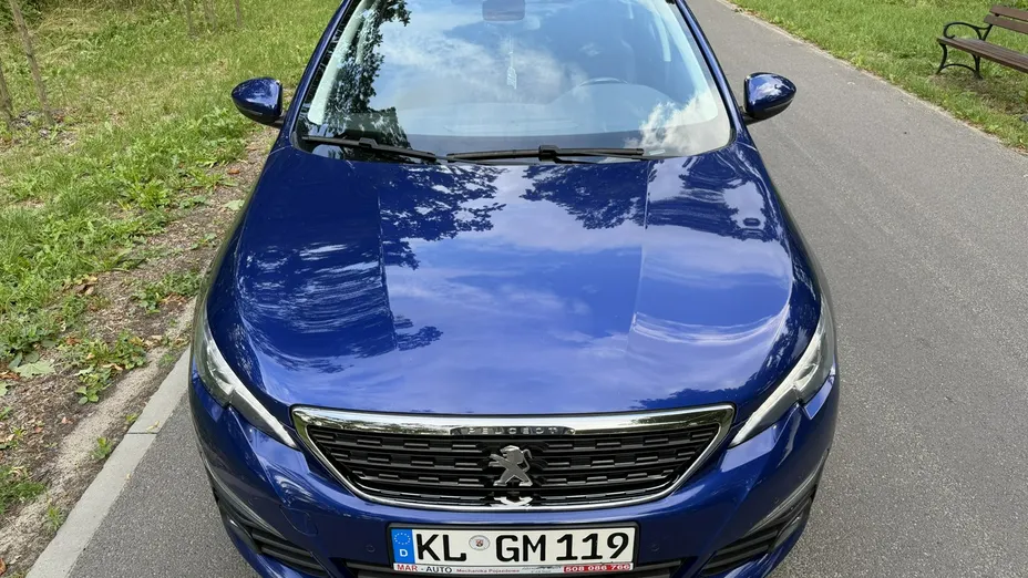 PEUGEOT 308 -