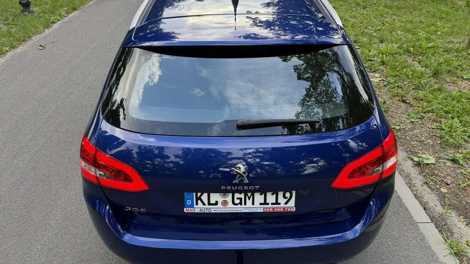 PEUGEOT 308 -