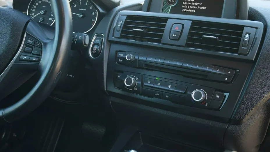 BMW Seria 1 -