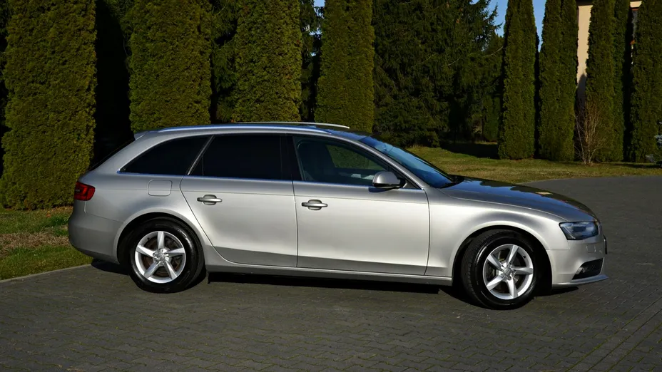 AUDI A4 Avant -