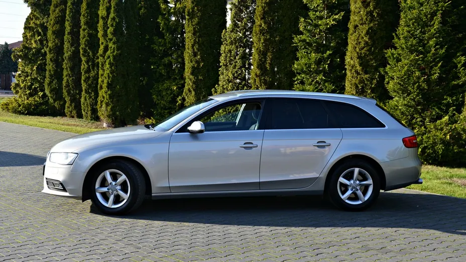 AUDI A4 Avant -