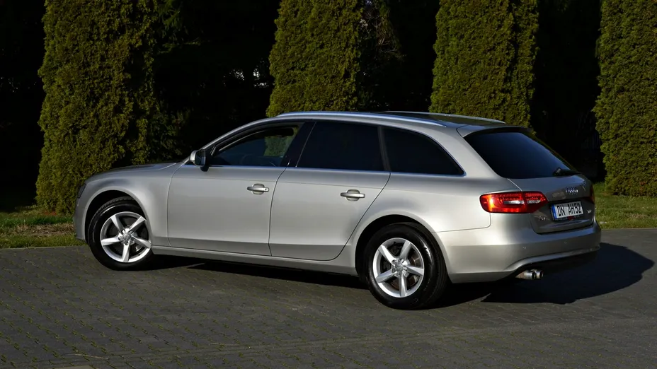 AUDI A4 Avant -