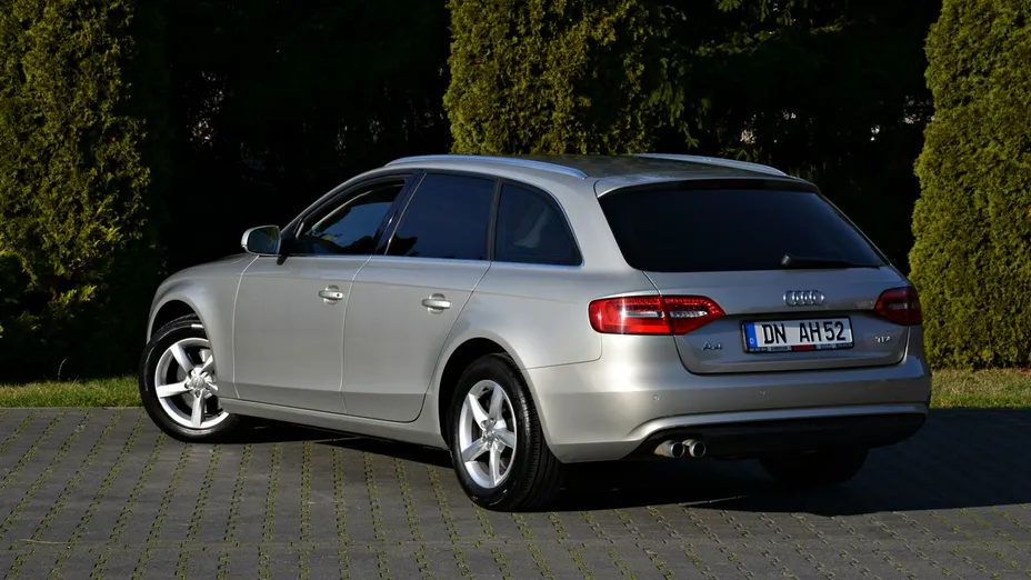 AUDI A4 Avant -