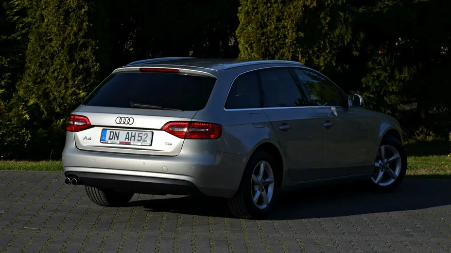 AUDI A4 Avant -