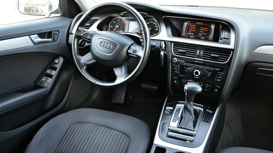 AUDI A4 Avant -