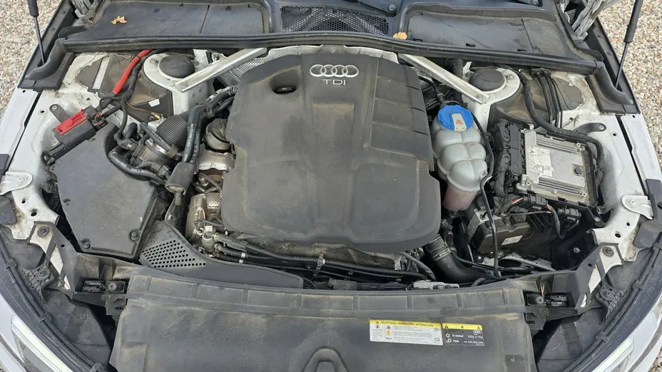 AUDI A4 -