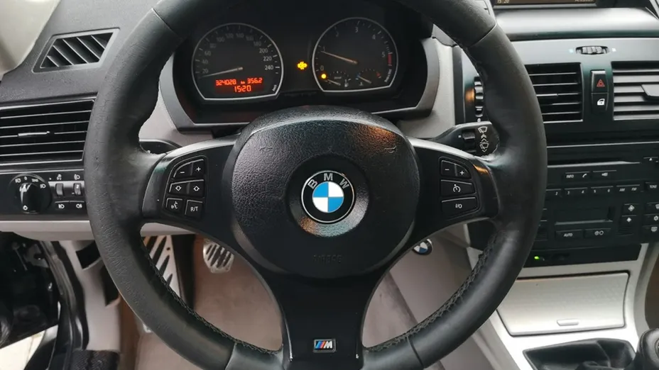 BMW X3 -