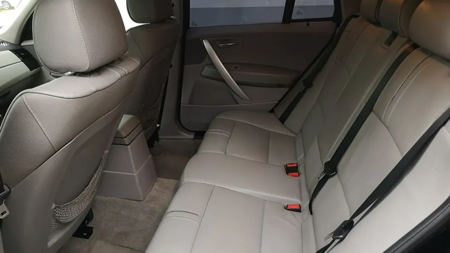 BMW X3 -