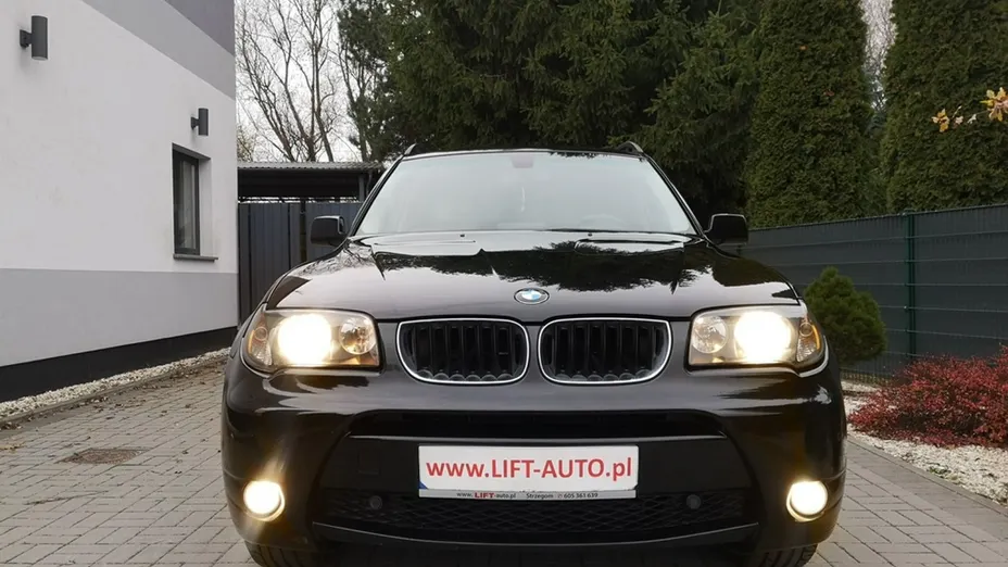 BMW X3 -