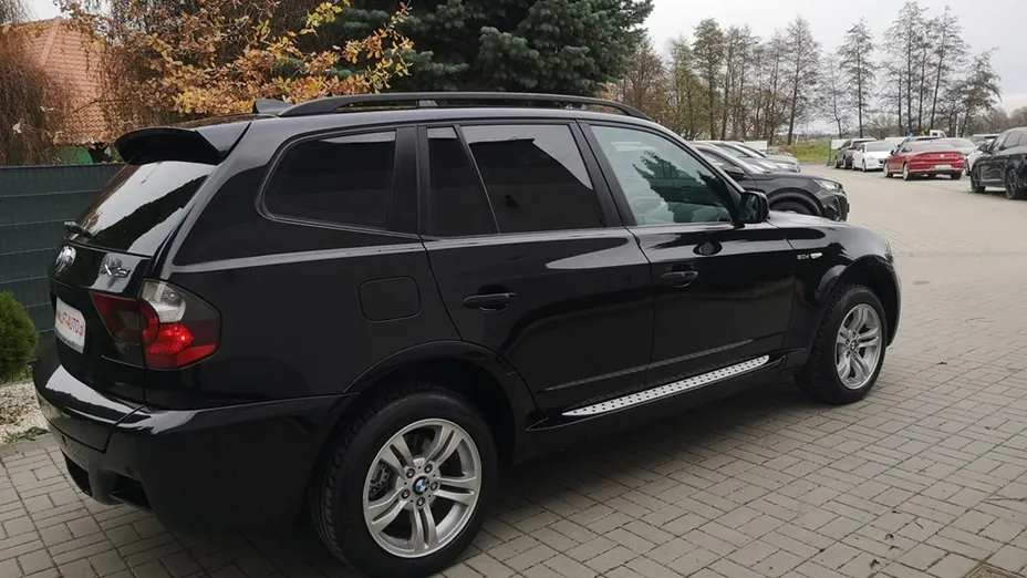 BMW X3 -