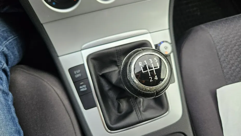 VOLKSWAGEN Passat -