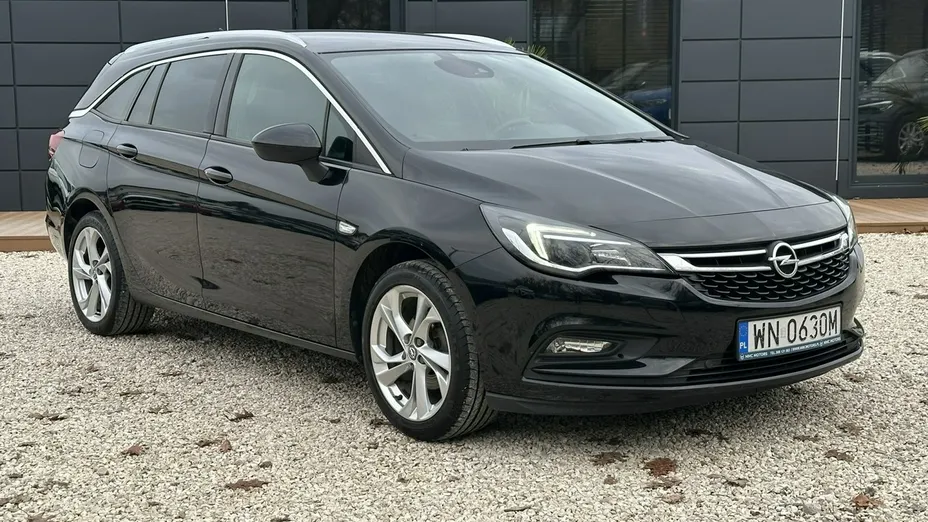 OPEL Astra -