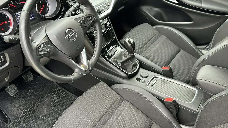 OPEL Astra -