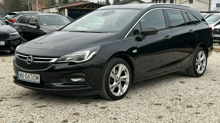 OPEL Astra -