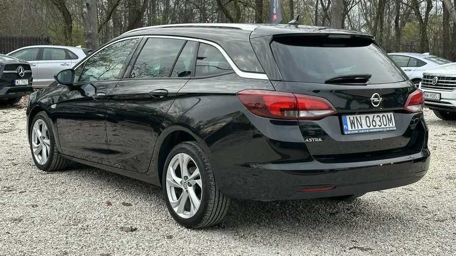 OPEL Astra -