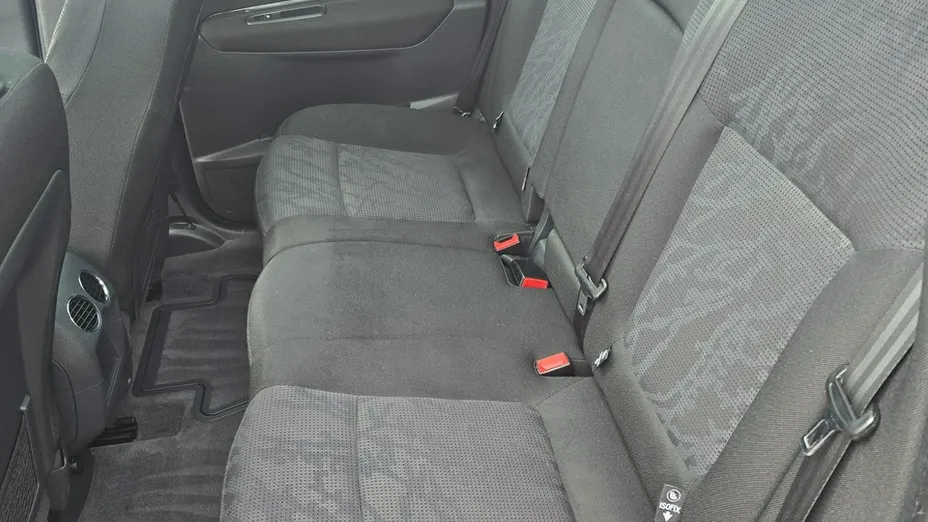 PEUGEOT 3008 -