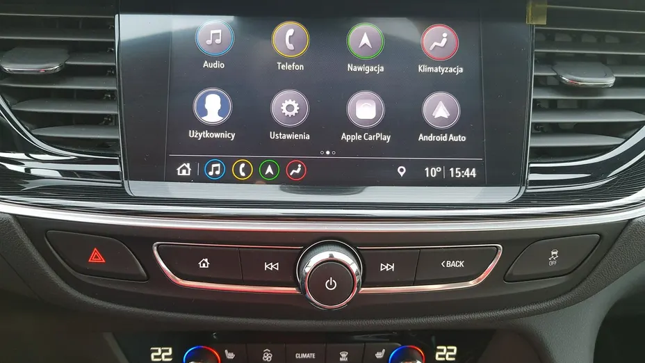 OPEL Insignia -