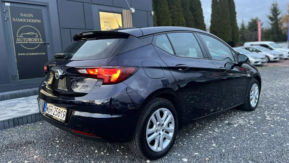OPEL Astra -