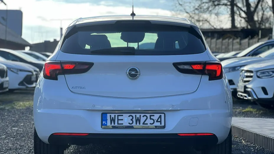 OPEL Astra -